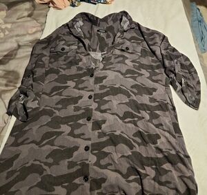 torrid Grey Camouflage Lightweight Button-Up Shirt Jacket